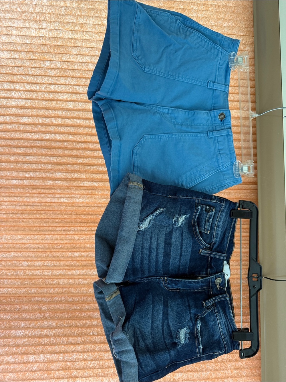 Blue Cotton Shorts & Dark Denim Rolled Hem Shorts - Two-Pair Set Size 27